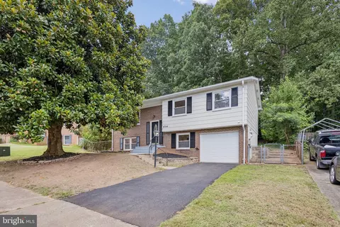4704 Kilbane Rd, Woodbridge, VA 22193