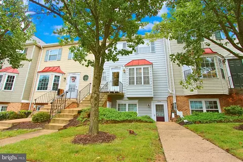 16278 Taconic Cir, Dumfries, VA 22025