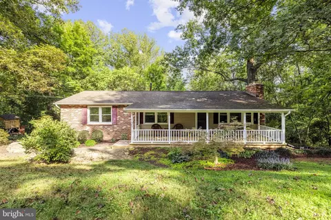 11505 Bittle Ln, Nokesville, VA 20181