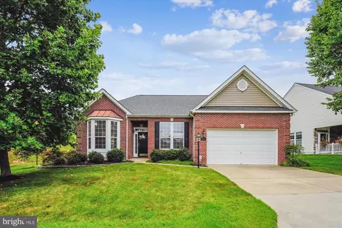 4001 Historic Virginia Ct, Dumfries, VA 22025