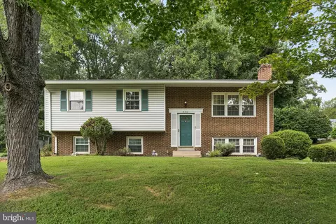2314 Marline Ct, Woodbridge, VA 22192