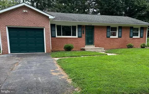 3938 Forestdale Ave, Woodbridge, VA 22193