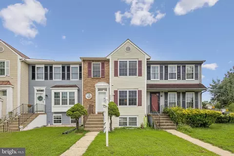 4689 Joanna Ct, Woodbridge, VA 22193