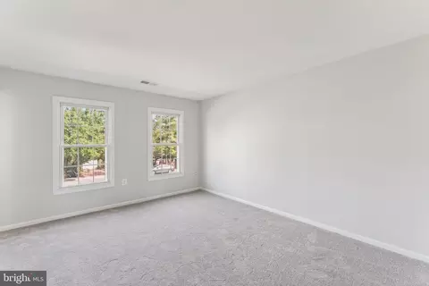7408 Emerald Dr, Manassas, VA 20109 photo 17
