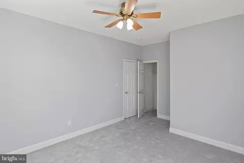 Bedroom - 13879 Crabtree Way, Gainesville, VA 20155 photo 7 of 9