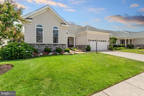 6143 Ferrier Ct, Gainesville, VA 20155