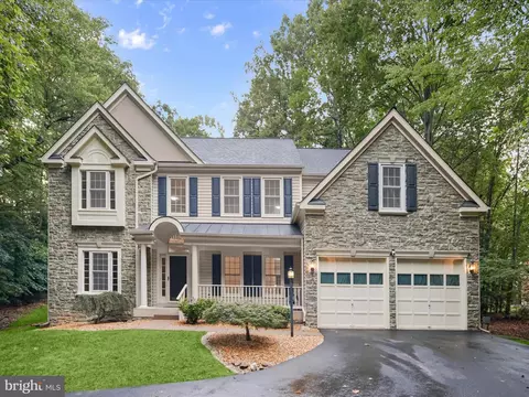 10940 Meanderview Ct, Manassas, VA 20111