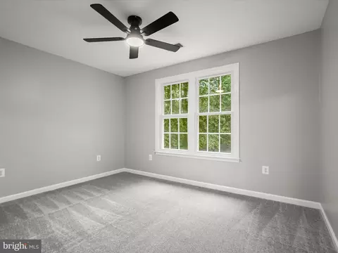 Bedroom - 10940 Meanderview Ct, Manassas, VA 20111 photo 3 of 4