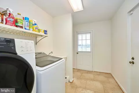 Other - 4607 Angus Dr, Gainesville, VA 20155 photo 5 of 14