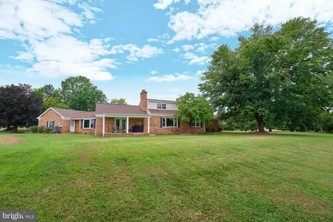 Other - 4607 Angus Dr, Gainesville, VA 20155 photo 13 of 14
