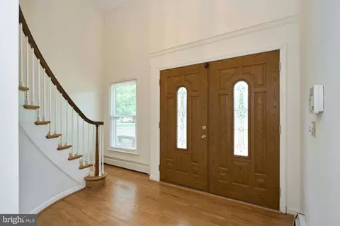 Entry Way - 4607 Angus Dr, Gainesville, VA 20155 photo 1 of 4