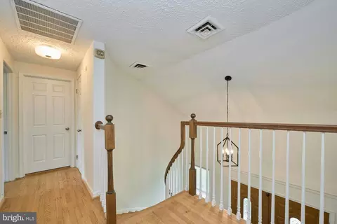Entry Way - 4607 Angus Dr, Gainesville, VA 20155 photo 4 of 4