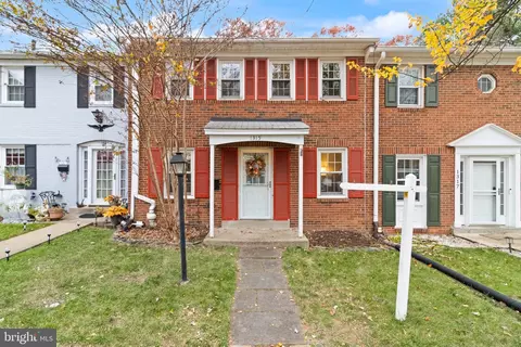 1315 Mead Ter, Woodbridge, VA 22191