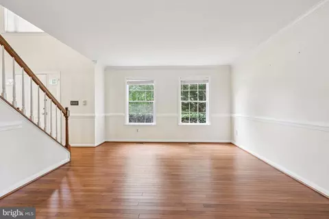 Living - 10457 Pineview Rd, Manassas, VA 20111 photo 1 of 6