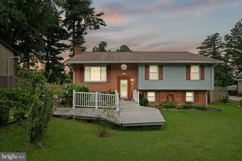 4031 Forge Dr, Woodbridge, VA 22193