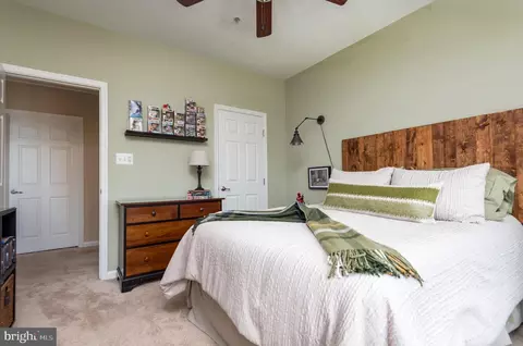 7300 Brunson Cir, Gainesville, VA 20155 photo 26