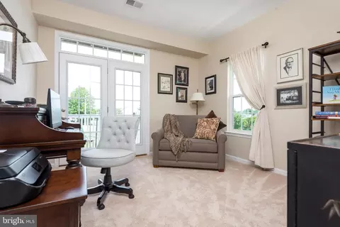 7300 Brunson Cir, Gainesville, VA 20155 photo 28