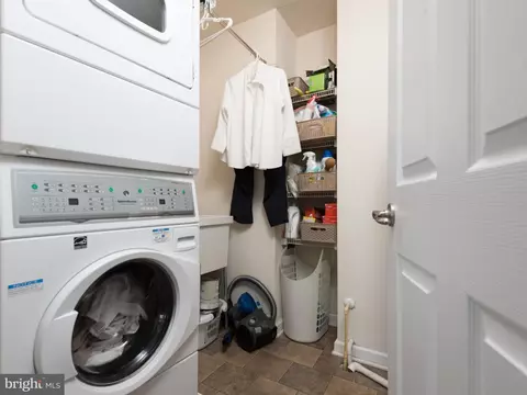 7300 Brunson Cir, Gainesville, VA 20155 photo 31