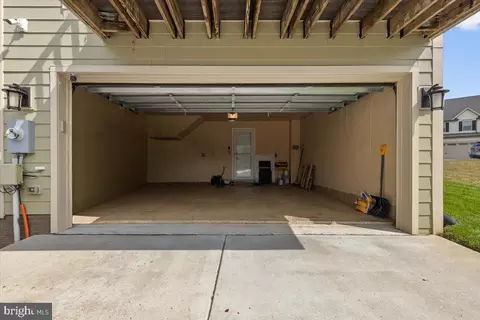 18060 Red Cedar Rd, Dumfries, VA 22026 photo 27