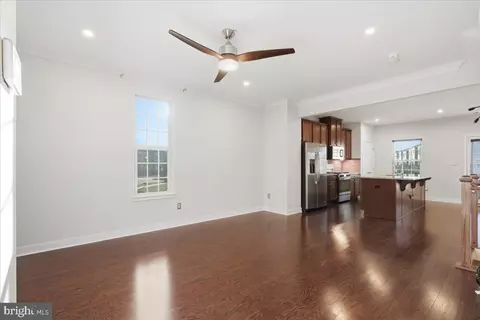 18060 Red Cedar Rd, Dumfries, VA 22026 photo 5