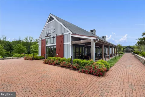 18060 Red Cedar Rd, Dumfries, VA 22026 photo 35