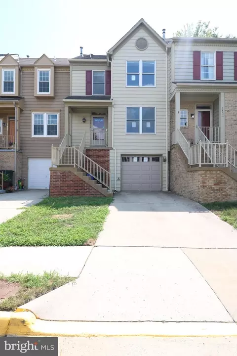 7854 Blue Gray Cir, Manassas, VA 20109