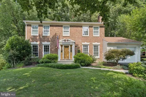 2938 Fox Tail Ct, Woodbridge, VA 22192