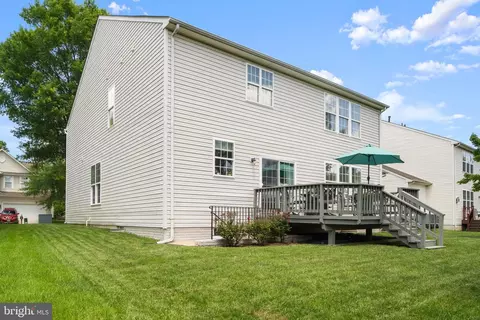Exterior - 8305 Double Eagle St, Gainesville, VA 20155 photo 16 of 18