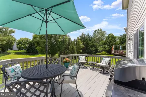 Exterior - 8305 Double Eagle St, Gainesville, VA 20155 photo 11 of 18
