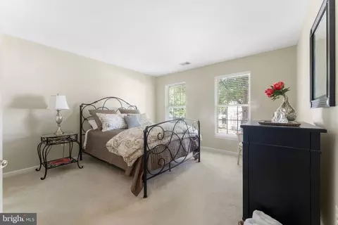 Bedroom - 8305 Double Eagle St, Gainesville, VA 20155 photo 6 of 10
