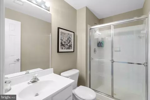 Bath - 8305 Double Eagle St, Gainesville, VA 20155 photo 3 of 3