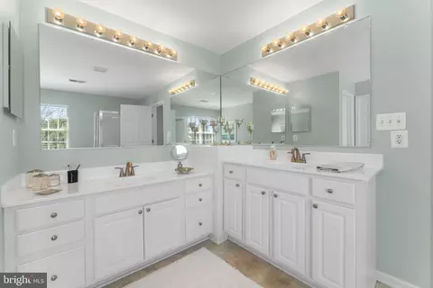 Entry Way - 8305 Double Eagle St, Gainesville, VA 20155 photo 7 of 12