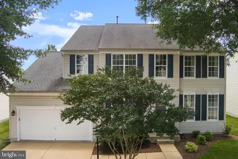Exterior - 8305 Double Eagle St, Gainesville, VA 20155 photo 2 of 18