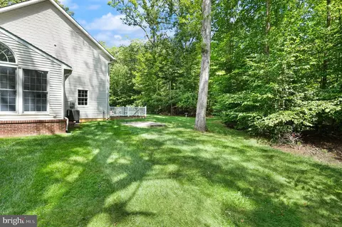 Exterior - 6040 Token Forest Dr, Manassas, VA 20112 photo 17 of 20