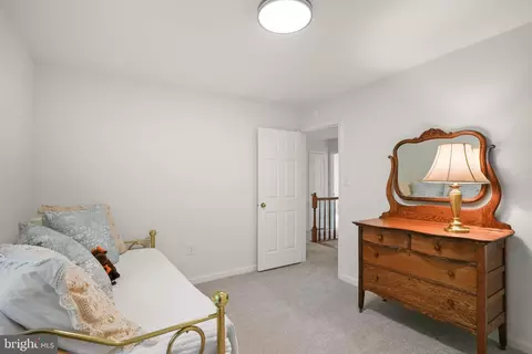 Bedroom - 6040 Token Forest Dr, Manassas, VA 20112 photo 9 of 9