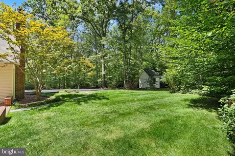 Exterior - 6040 Token Forest Dr, Manassas, VA 20112 photo 18 of 20
