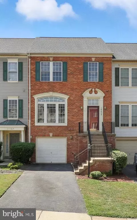 14409 Fowlers Mill Dr, Gainesville, VA 20155