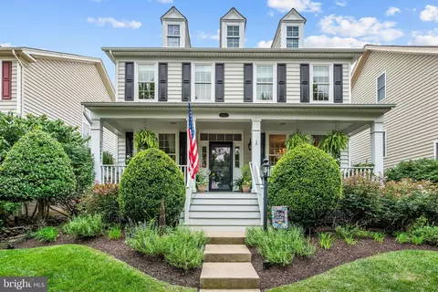 15622 Admiral Baker Cir, Haymarket, VA 20169