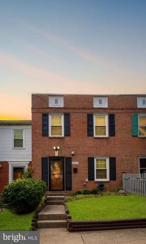 2907 Wetherburn Ct, Woodbridge, VA 22191