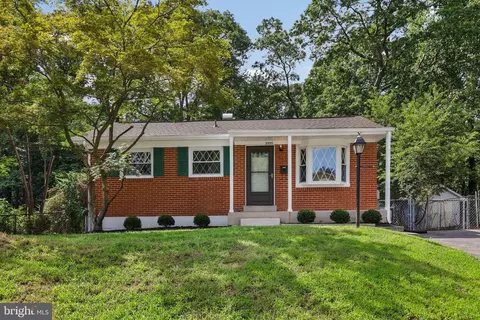 3555 Forestdale Ave, Woodbridge, VA 22193