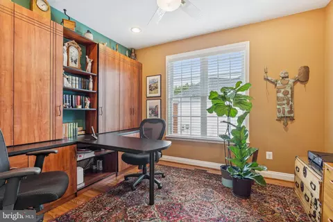6249 Clay Hill Ct, Gainesville, VA 20155 photo 8