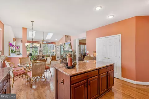 6249 Clay Hill Ct, Gainesville, VA 20155 photo 18