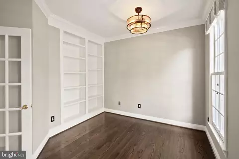 Other - 8318 Roxborough Loop, Gainesville, VA 20155 photo 3 of 30