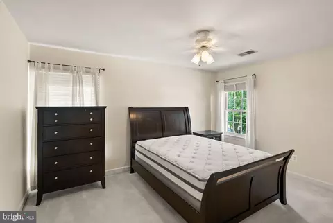 Bedroom - 8318 Roxborough Loop, Gainesville, VA 20155 photo 1 of 8