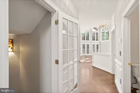 Entry Way - 8318 Roxborough Loop, Gainesville, VA 20155 photo 6 of 9