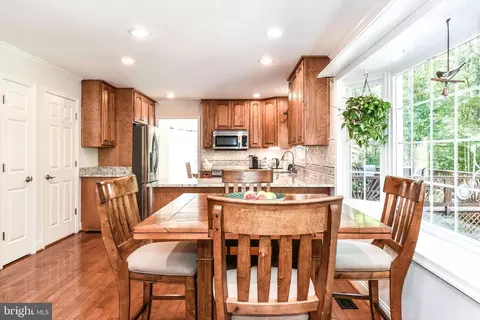 Kitchen - 15240 Eclipse Dr, Manassas, VA 20112 photo 6 of 6