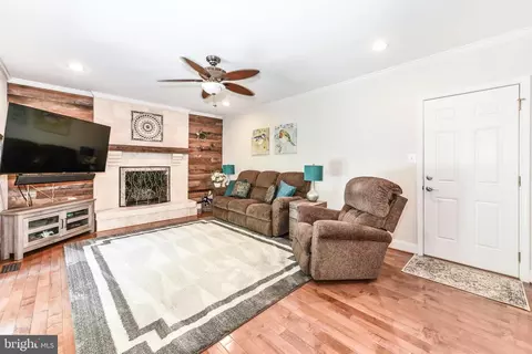 Other - 15240 Eclipse Dr, Manassas, VA 20112 photo 3 of 15