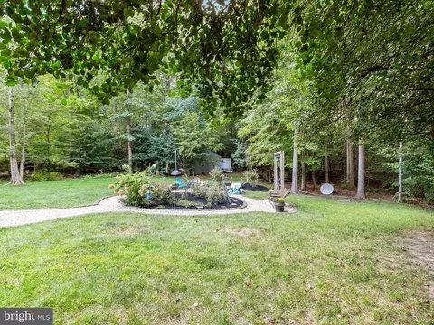 Exterior - 15240 Eclipse Dr, Manassas, VA 20112 photo 15 of 36