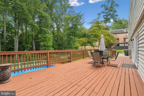 3147 Lookout Point Ct, Triangle, VA 22172 photo 29