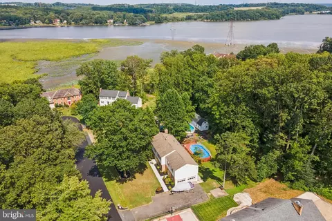 3147 Lookout Point Ct, Triangle, VA 22172 photo 28